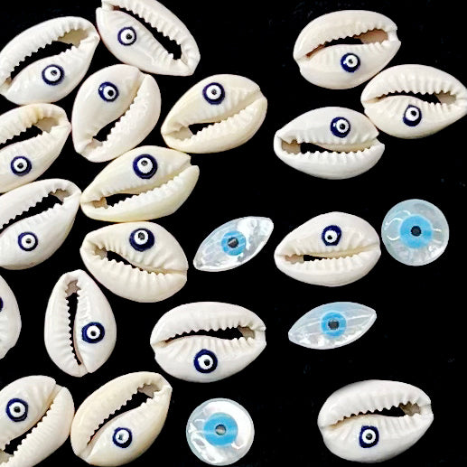 L389]Evil Eye Shell Beads