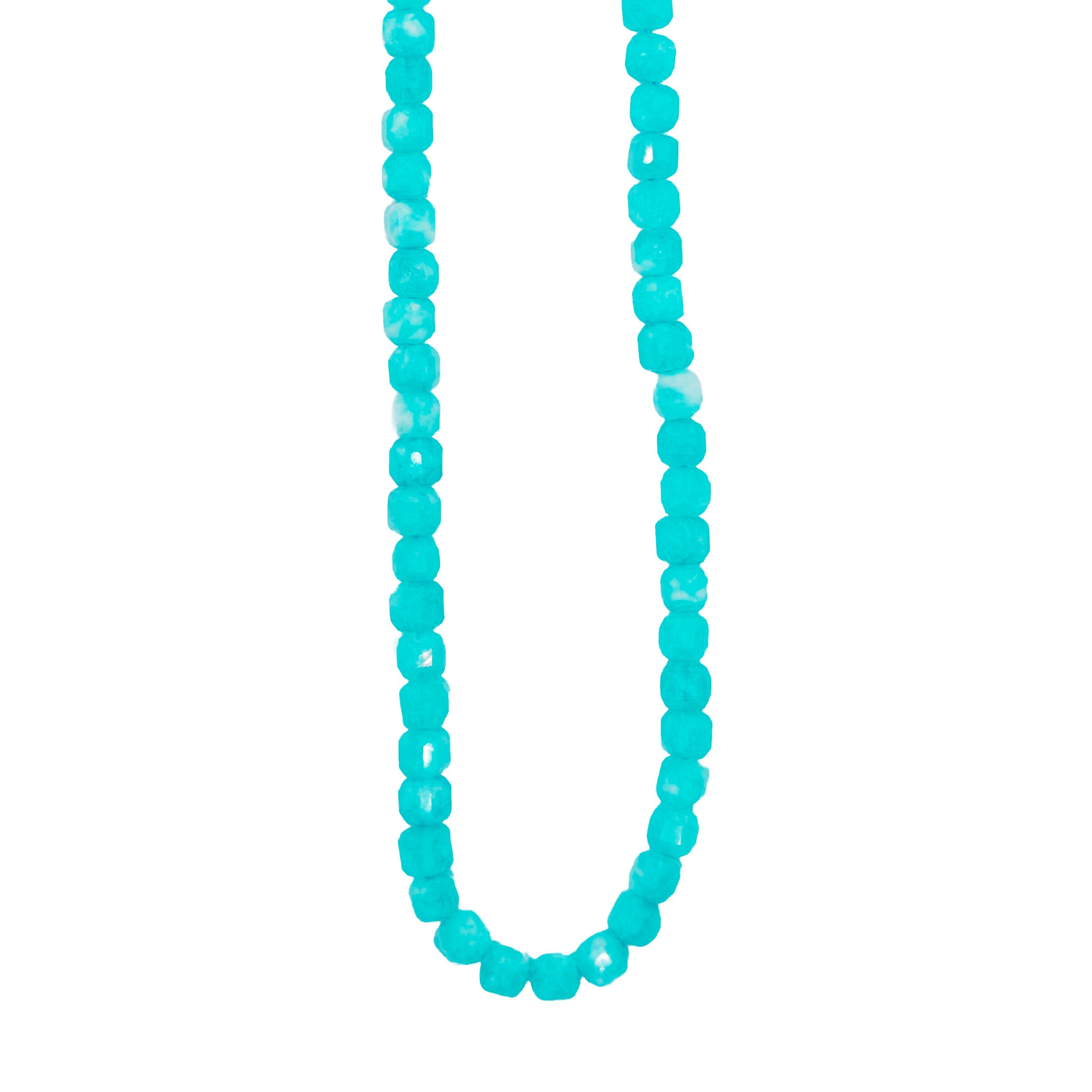 L1724]Crystal Aqua Cubes