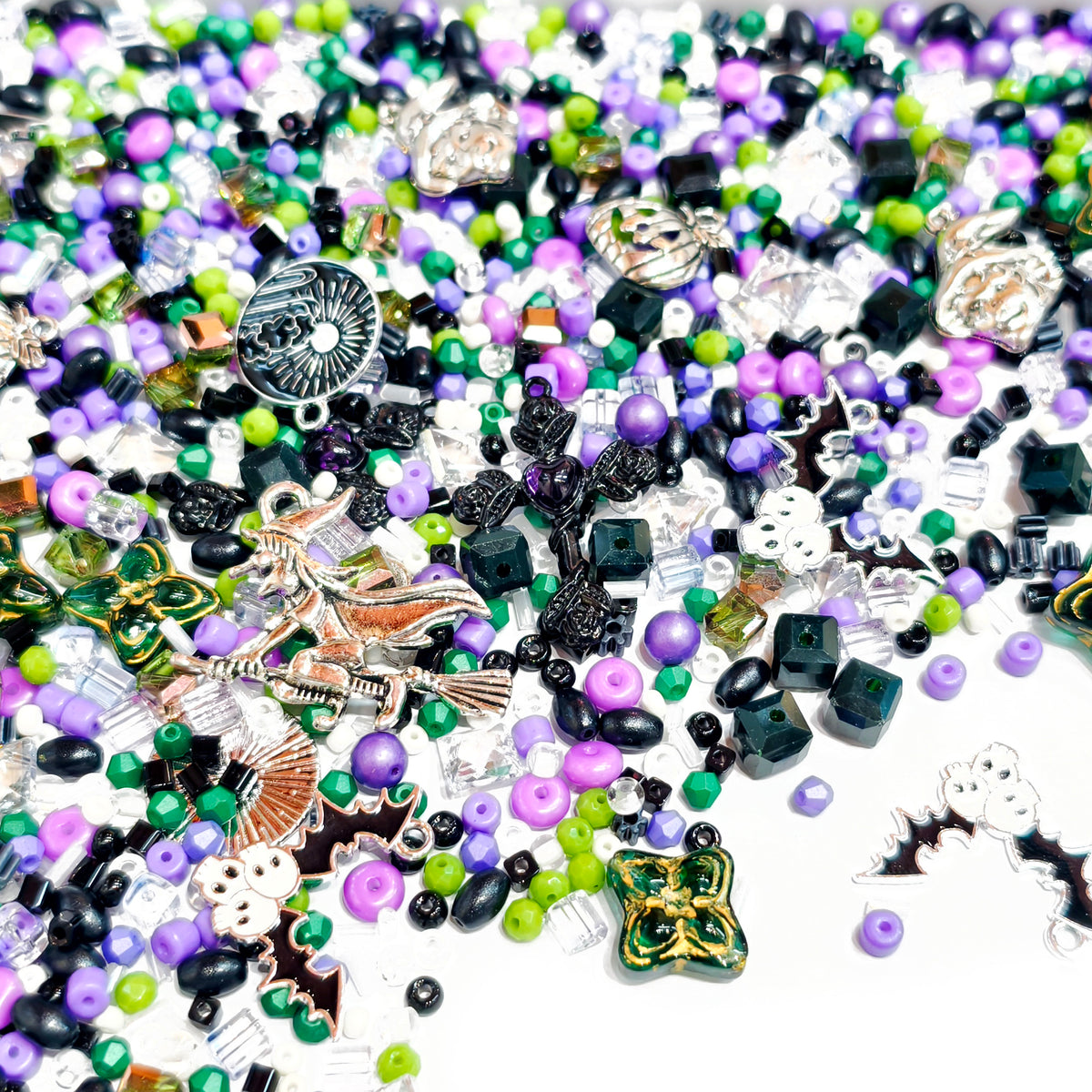 B598]Tiny Midnight Coven