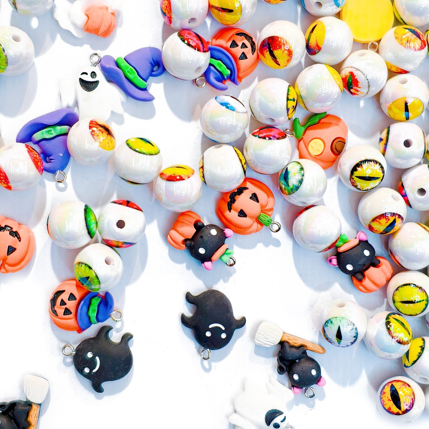B383]Halloween Hoopla