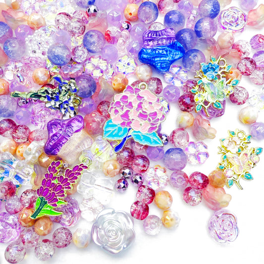 B257]Garden Wonderland