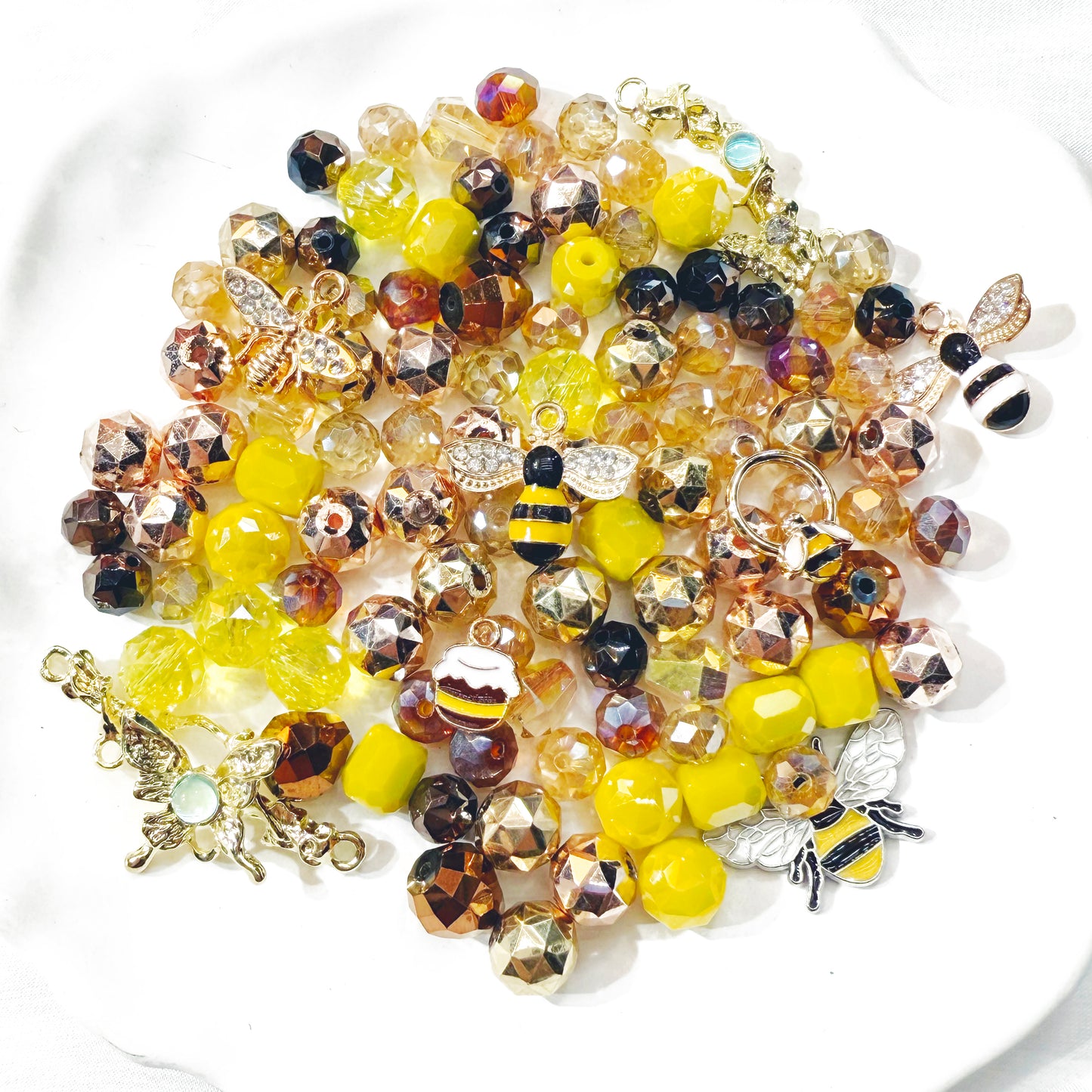 Buy 1 Get 1]Busy Bee