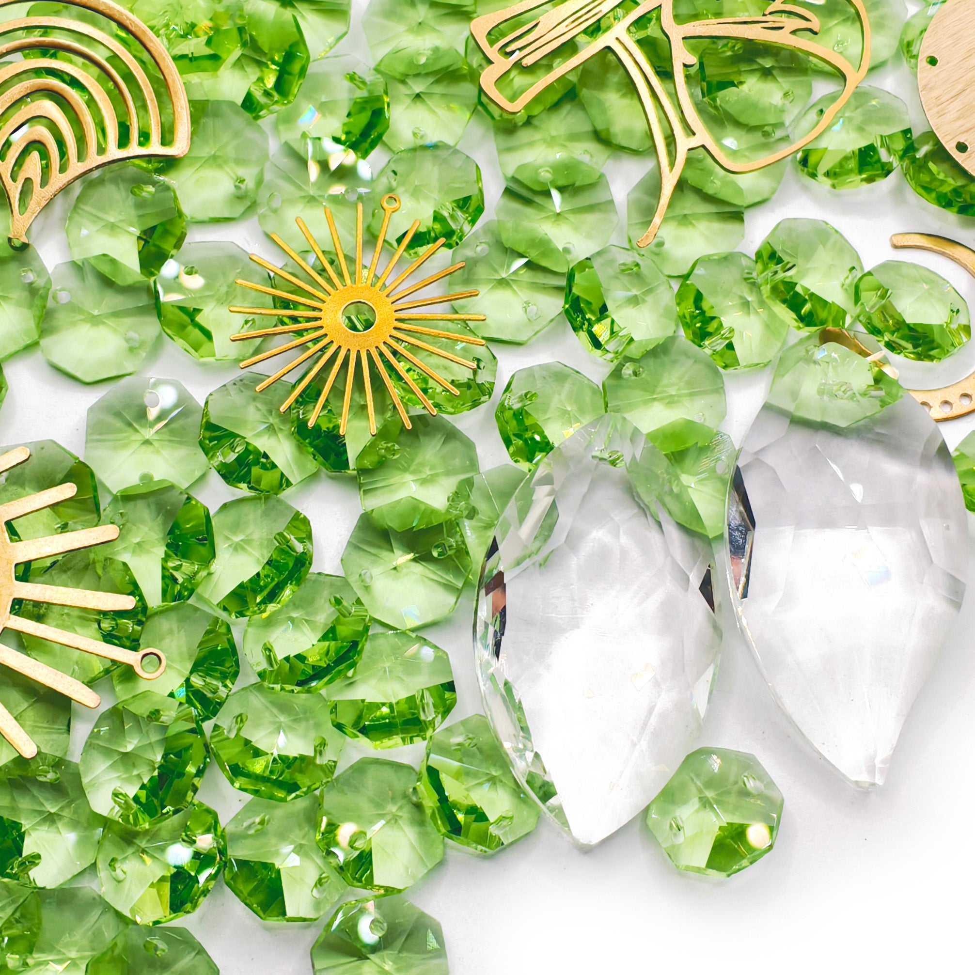 L1697]Suncatcher Verdant
