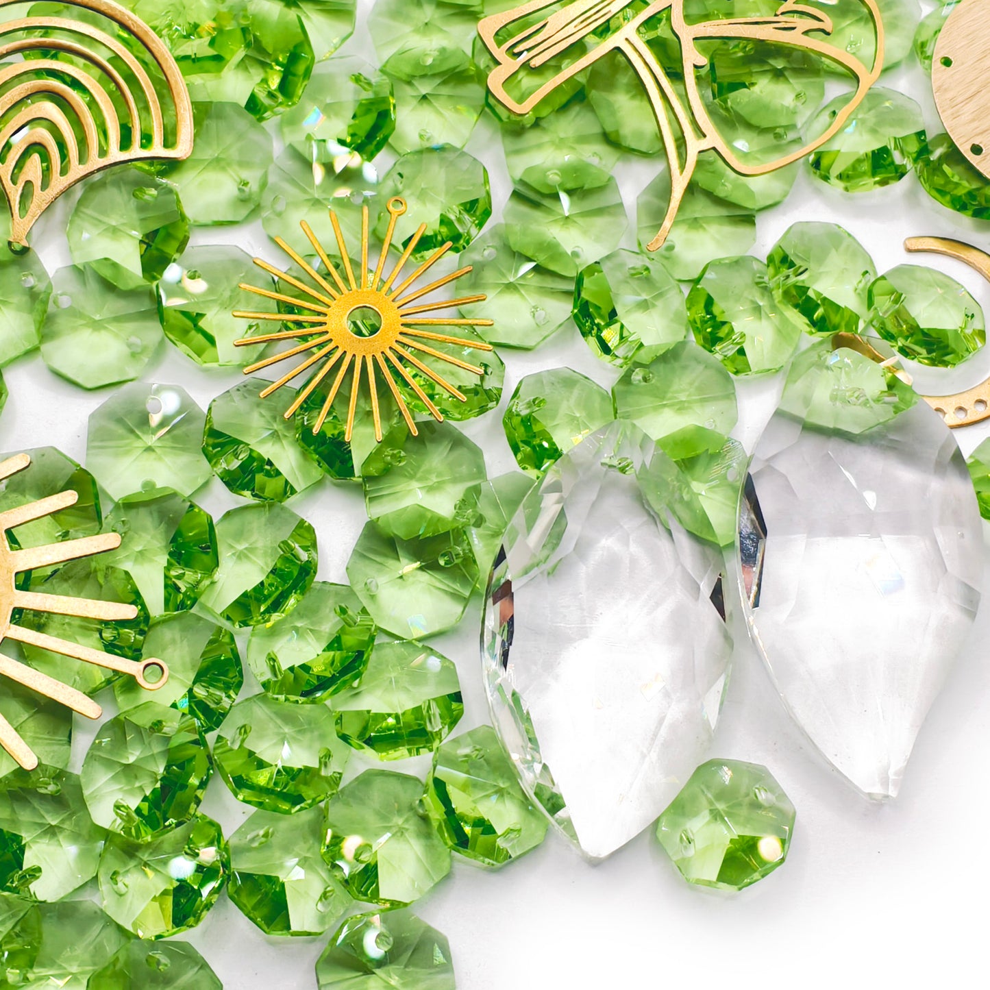 L1697]Suncatcher Verdant