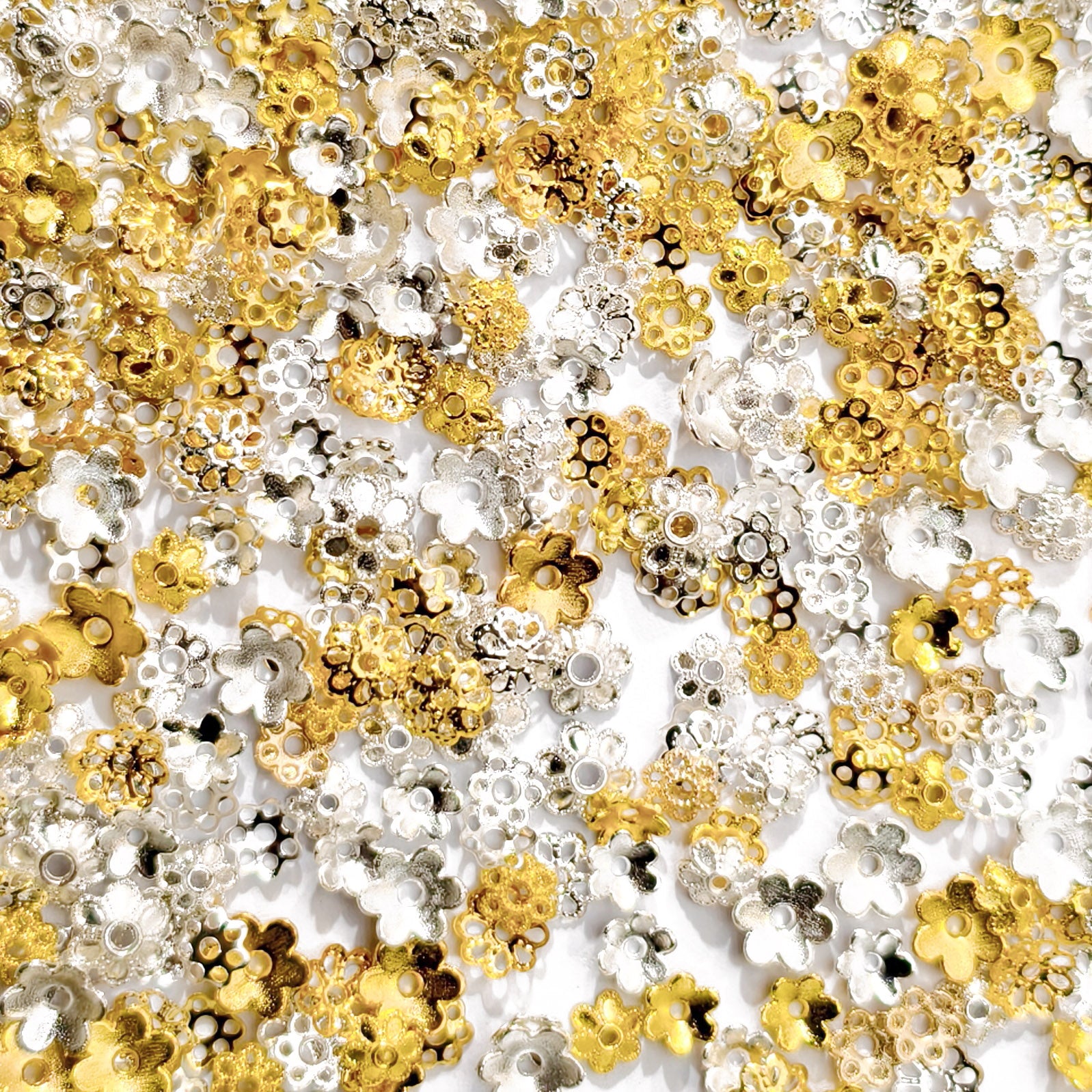 L716]Flower Bead Cap