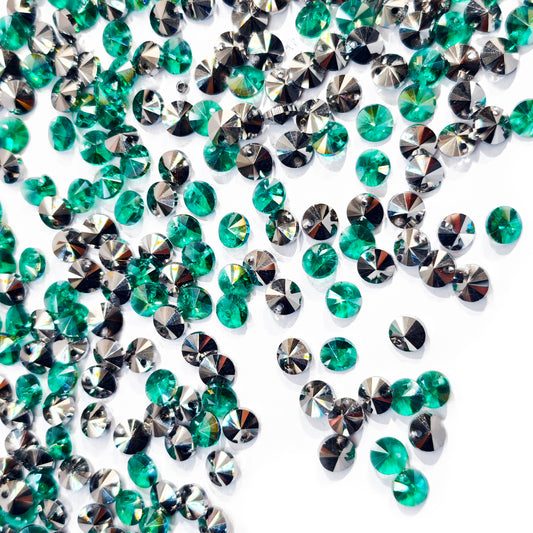 L1573]Moonlit Emerald