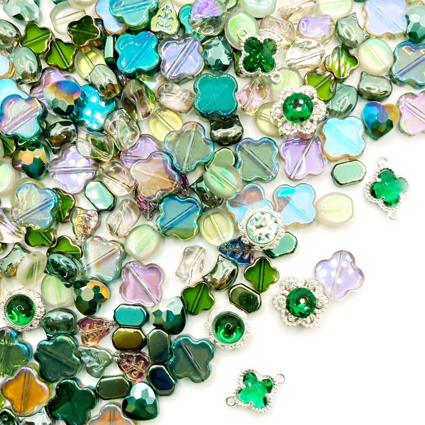 L1346]Clover Glam