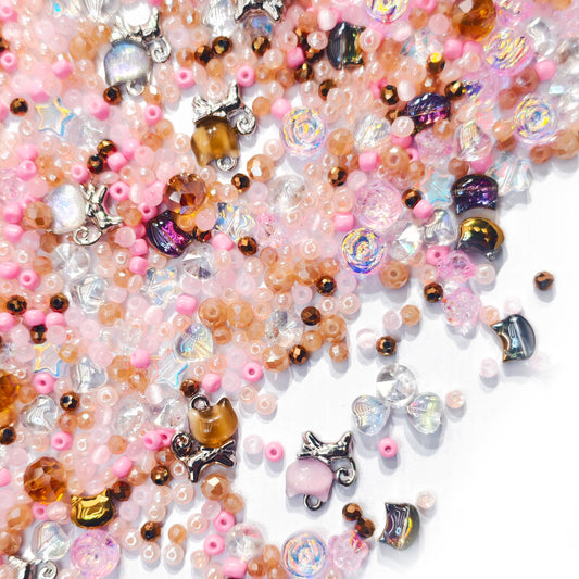 B532]Tiny Kitty Wonderland