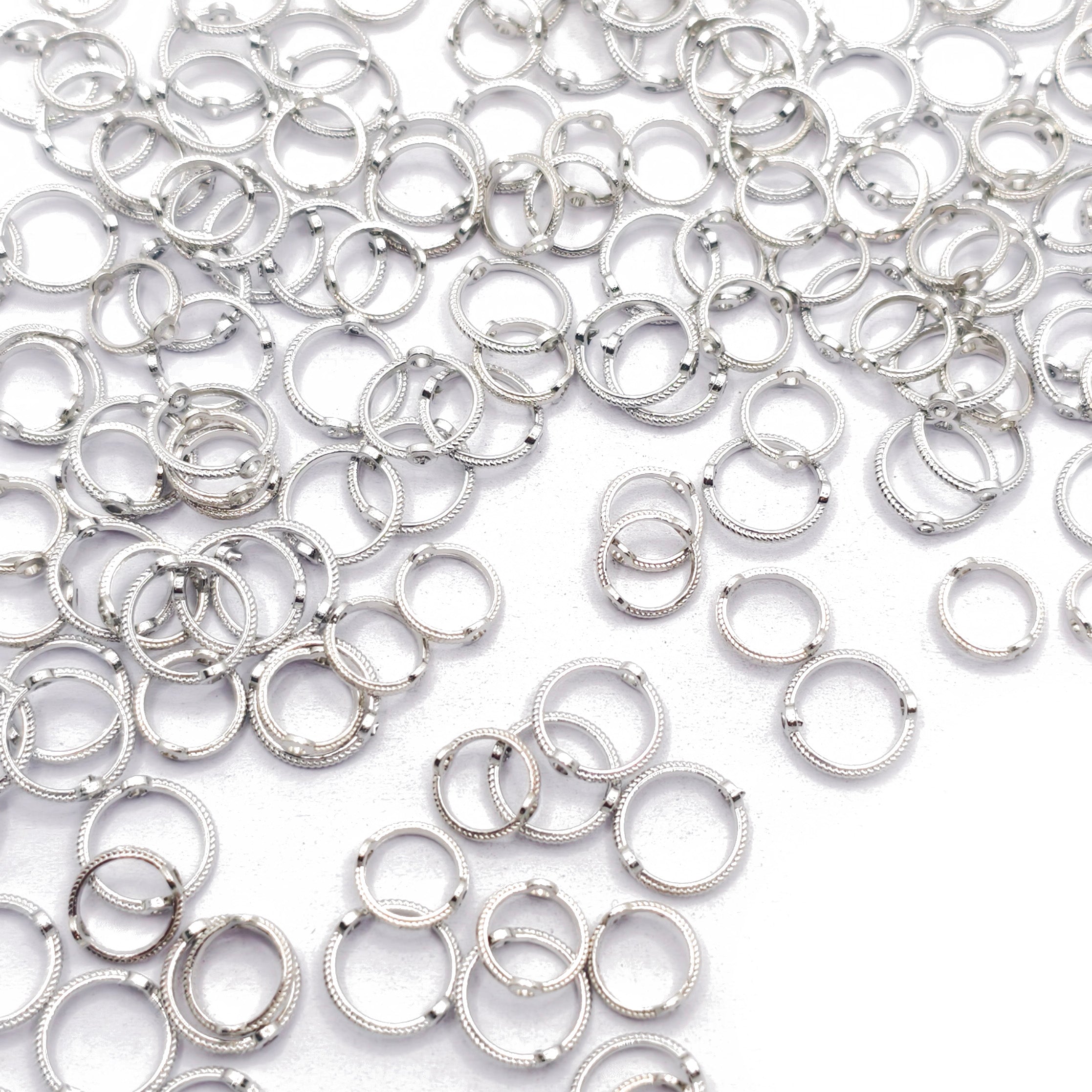 L1531]Bead Frames Antique Silver