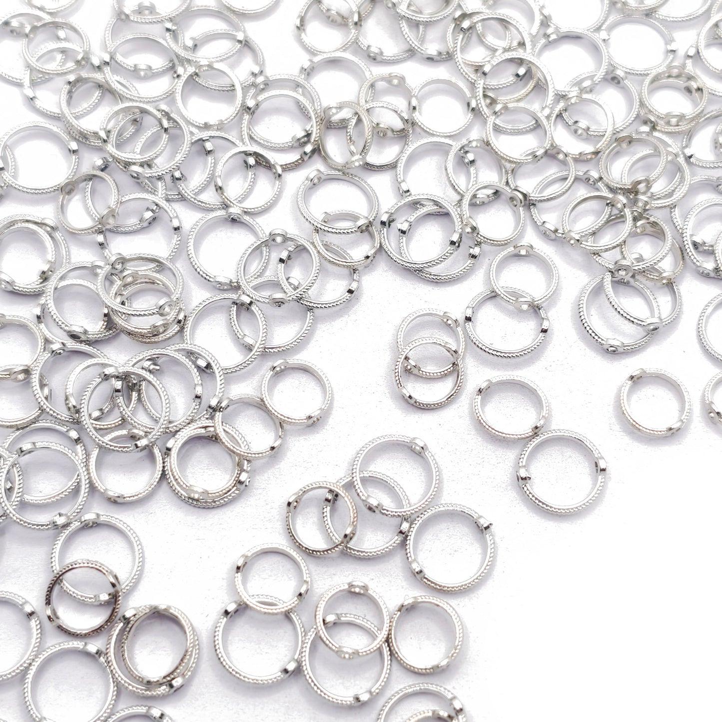 L1531]Bead Frames Antique Silver