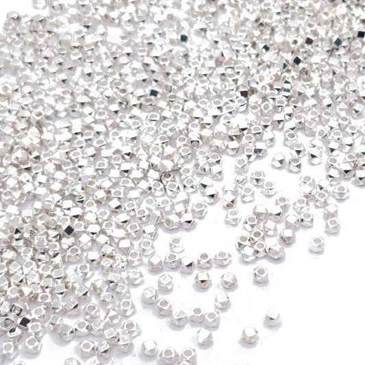 L1787]Shimmering Spacers Silvie