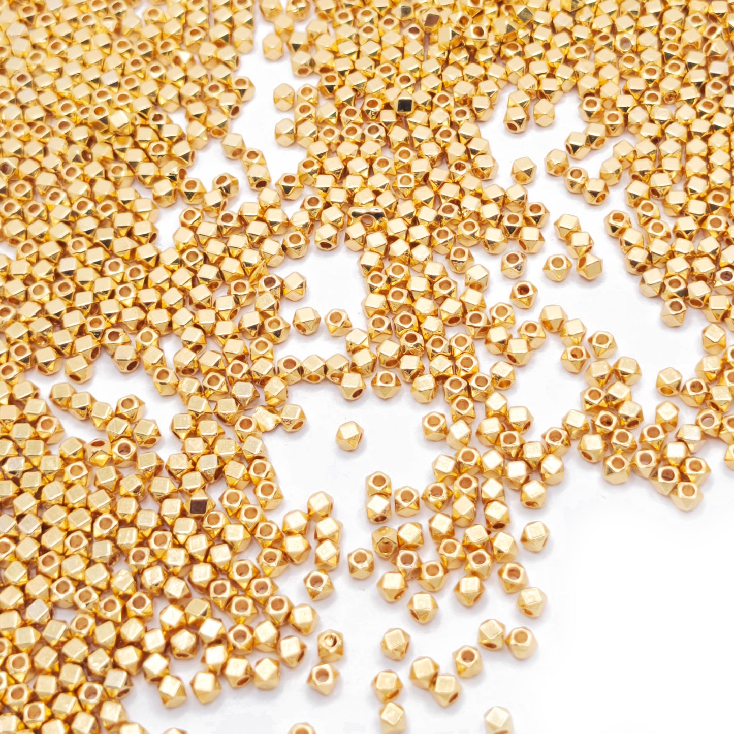L1788]Shimmering Spacers Goldie