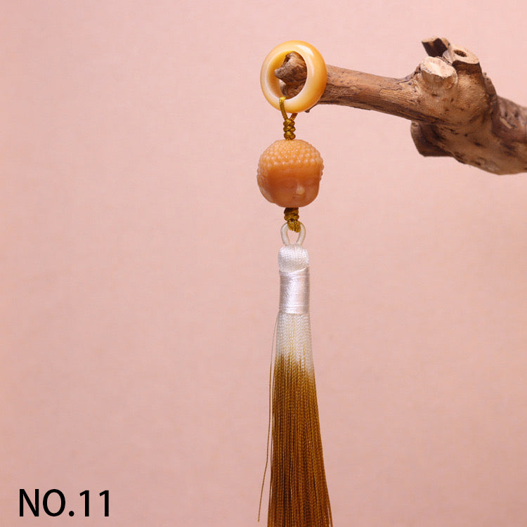 L159]Bodhi Tassel