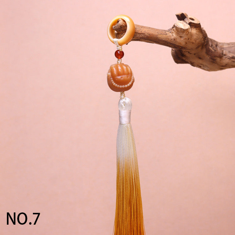 L159]Bodhi Tassel