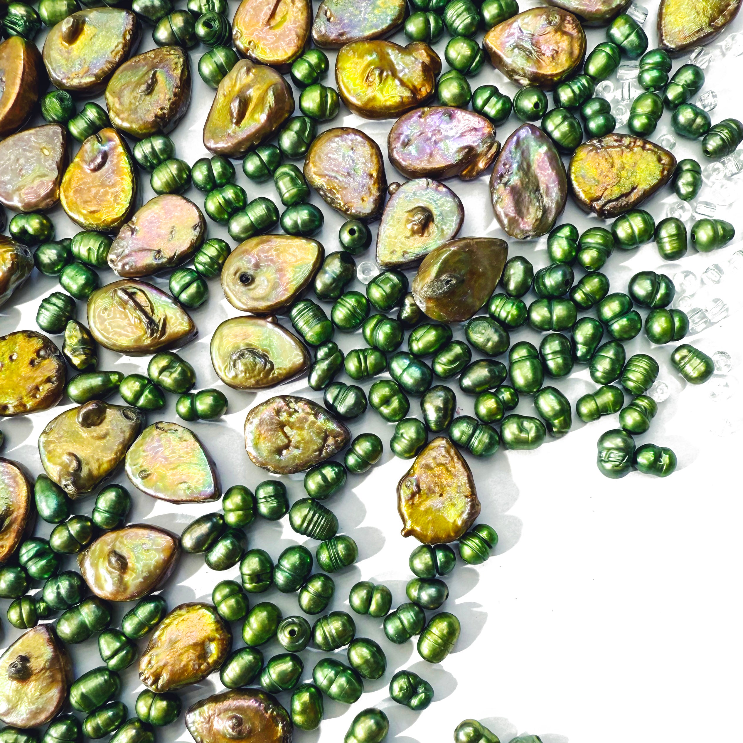 L568]Natural Pearl Treasure